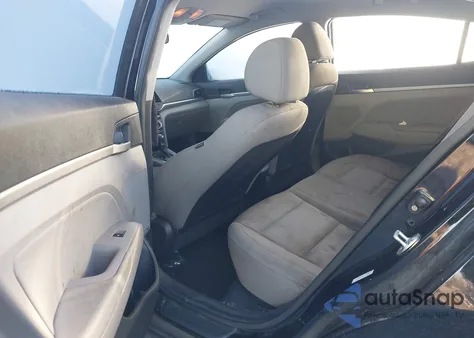 2019 Hyundai Elantra Sel z USA, uszkodzony, nr VIN KMHD84LF4KU770565